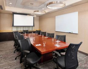 Meeting room at Courtyard By Marriott Santa Ana Orange County.