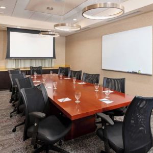 Meeting room at Courtyard By Marriott Santa Ana Orange County.