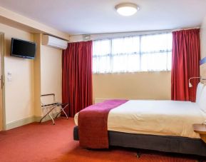 Standard day use room at Comfort Inn Edgware Road.