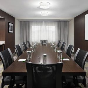 Professional meeting room at Courtyard By Marriott Ruston.