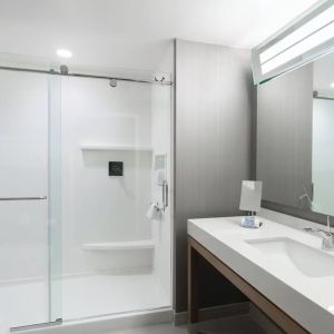 Guest bathroom with shower at Courtyard By Marriott Ruston.