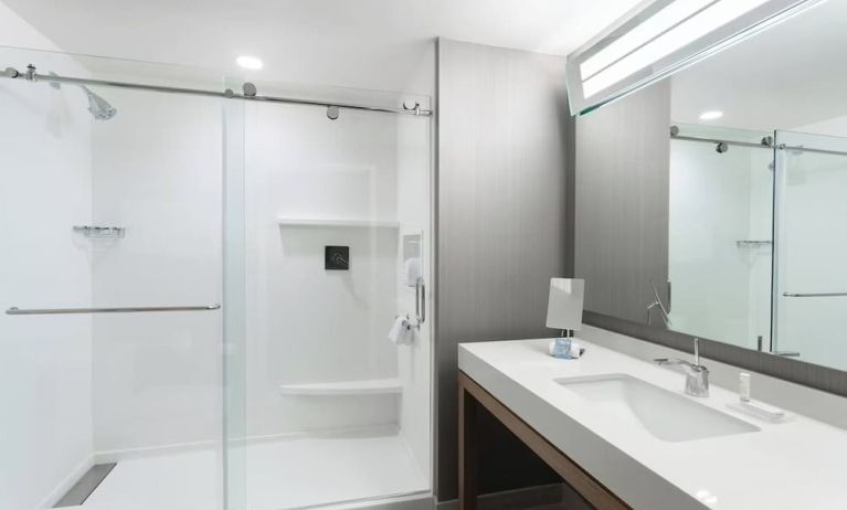 Guest bathroom with shower at Courtyard By Marriott Ruston.