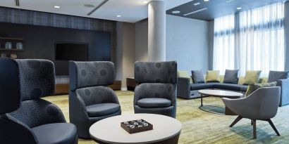 Lobby and coworking lounge at Courtyard By Marriott Ruston.