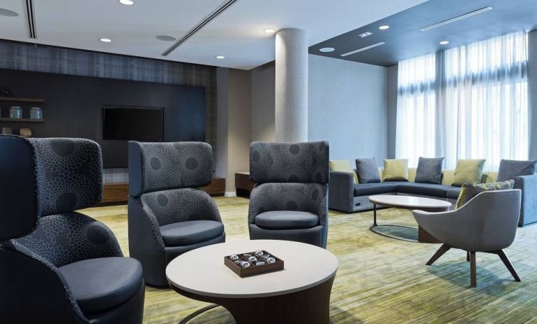 Lobby and coworking lounge at Courtyard By Marriott Ruston.