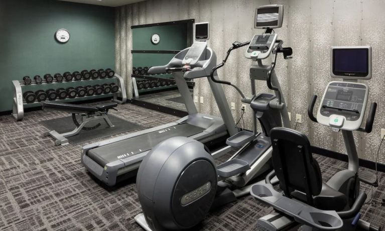 Fitness center at Courtyard By Marriott Santa Clarita Valencia.