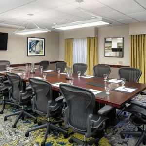 Professional meeting room at DoubleTree Suites By Hilton Hotel Charlotte - SouthPark.