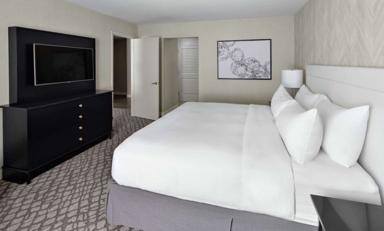 Day use room with natural light at DoubleTree Suites By Hilton Hotel Charlotte - SouthPark.