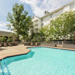 Refreshing outdoor pool at DoubleTree Raleigh Durham Airport At Research Triangle Park.