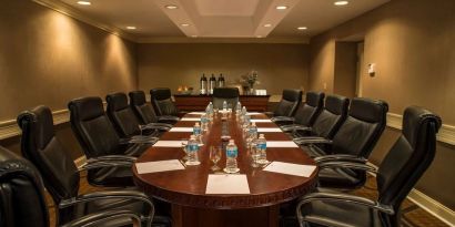 Meeting room at DoubleTree Raleigh Durham Airport At Research Triangle Park.