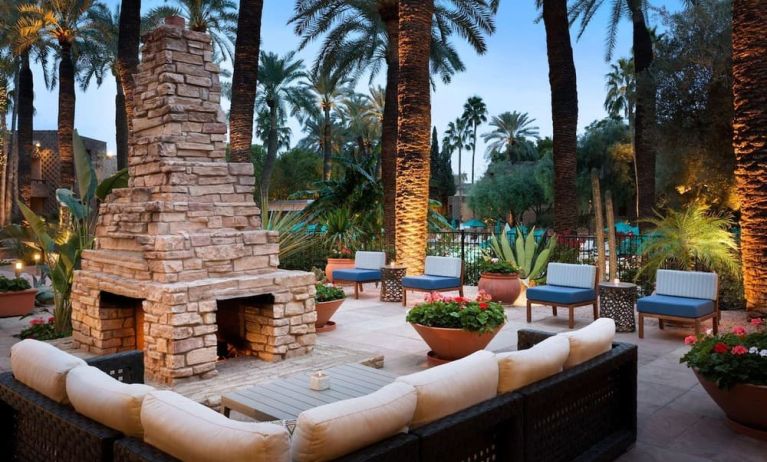 Patio perfect for coworking at DoubleTree By Hilton Scottsdale.