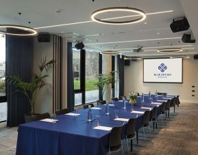 Professional meeting room at Tower Suites Hotel by Blue Orchid.