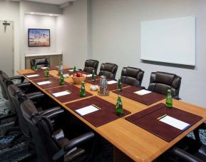 Meeting room at Hilton Garden Inn Sacramento/South Natomas.