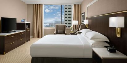 Day use room with natural light at Hilton Indianapolis Hotel & Suites.
