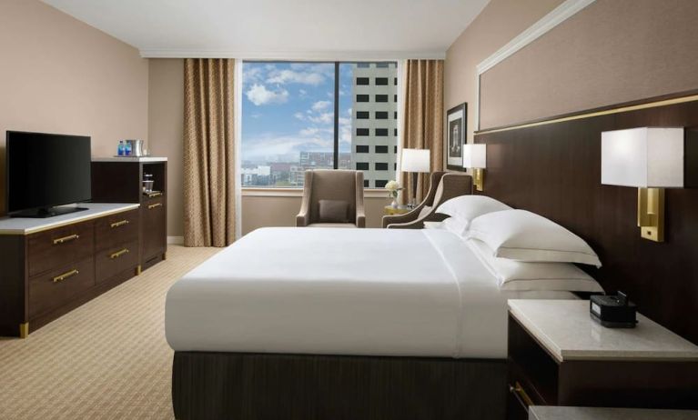 Day use room with natural light at Hilton Indianapolis Hotel & Suites.
