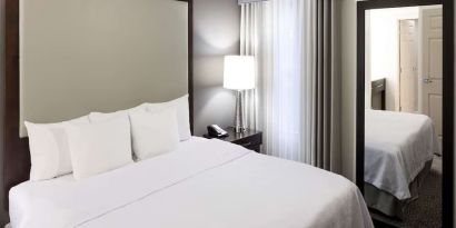 Day use room with natural light at Homewood Suites By Hilton San Jose Airport-Silicon Valley.
