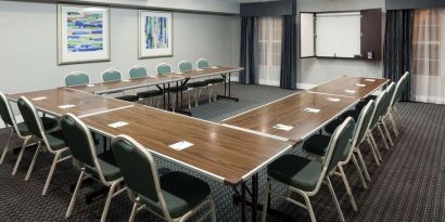 Meeting room at Homewood Suites By Hilton San Jose Airport-Silicon Valley.