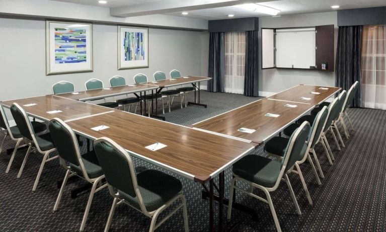 Meeting room at Homewood Suites By Hilton San Jose Airport-Silicon Valley.