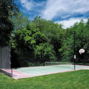 Basketball court and tennis court available at Residence Inn By Marriott Provo.