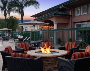 Firepit at Residence Inn Santa Clarita.