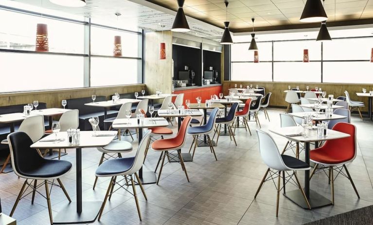 Dining area at Hotel IBIS Birmingham Airport.