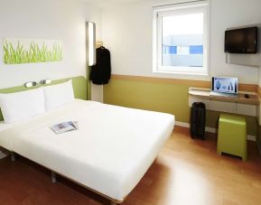 Bright and spacious day use room with work desk at Hotel IBIS Budget Birmingham Airport.