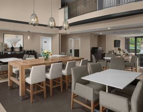 Dining area perfect for coworking at Residence Inn By Marriott San Diego Downtown.