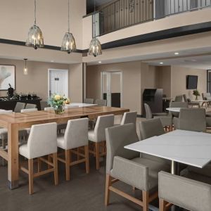 Dining area perfect for coworking at Residence Inn By Marriott San Diego Downtown.