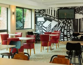 Dining area at ibis Styles Birmingham NEC.