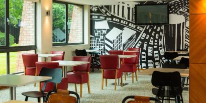 Dining area at ibis Styles Birmingham NEC.