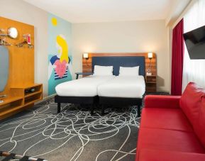 Day use twin room at ibis Styles Birmingham NEC.