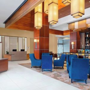 Lobby and coworking lounge at The Westin Crystal City Reagan National Airport.