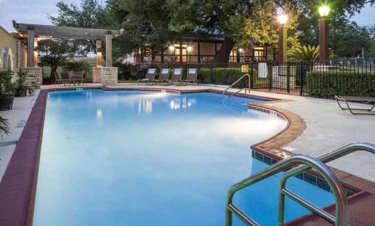 Refreshing outdoor pool at DoubleTree By Hilton Austin University Area.