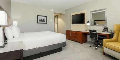 Day use room with work desk at DoubleTree By Hilton Austin University Area.