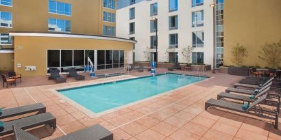 Refreshing outdoor pool at Hilton Garden Inn Burbank Downtown.