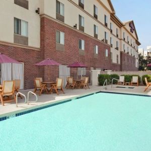 Refreshing outdoor pool at Hampton Inn Phoenix-Midtown-Downtown Area.