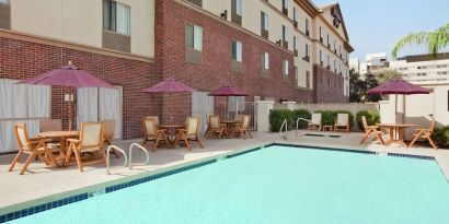 Refreshing outdoor pool at Hampton Inn Phoenix-Midtown-Downtown Area.