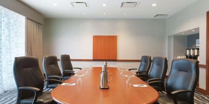 Meeting room at Hilton Boston Logan Airport.