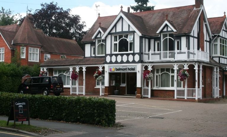 Exterior view at Gatwick Belmont Hotel.