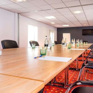 Professional meeting room at Ibis Styles Haydock.