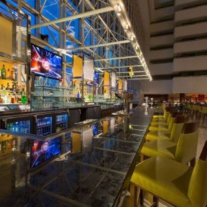 Hotel bar at Hyatt Regency Dallas.