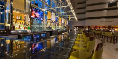 Hotel bar at Hyatt Regency Dallas.