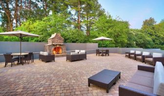 Picnic area perfect for coworking at Courtyard By Marriott Charlotte Airport/Billy Graham Parkway.