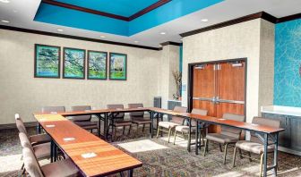 Meeting room at Hampton Inn & Suites Atlanta Perimeter Dunwoody.