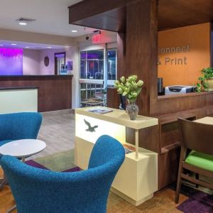 Lobby and coworking lounge at Fairfield Inn & Suites By Marriott Jacksonville.