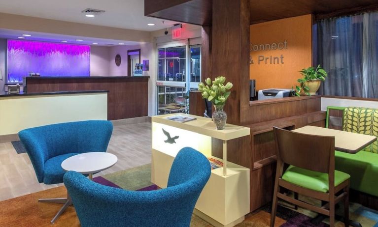 Lobby and coworking lounge at Fairfield Inn & Suites By Marriott Jacksonville.