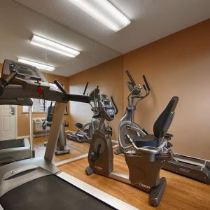 Fitness center at Best Western Pearland Inn.