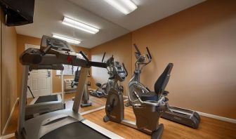 Fitness center at Best Western Pearland Inn.