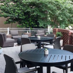 Courtyard perfect for coworking at Hilton Garden Inn Nashville Vanderbilt.