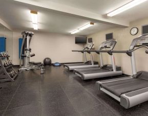 Fitness center at Radisson Hotel Sunnyvale Silicon Valley.