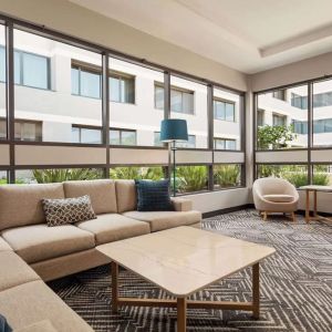 Lobby and coworking lounge at Radisson Hotel Sunnyvale Silicon Valley.